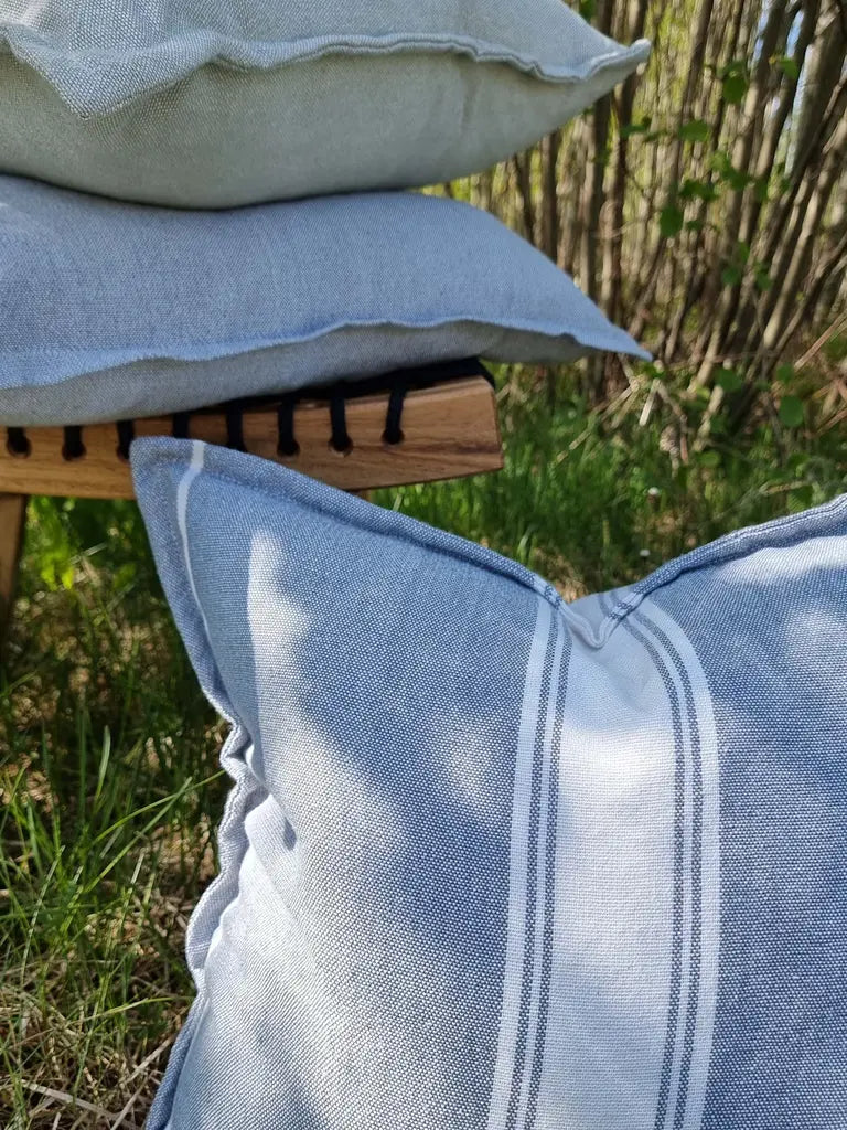 Putetrekk PET Mellomblå m/hvit stripe